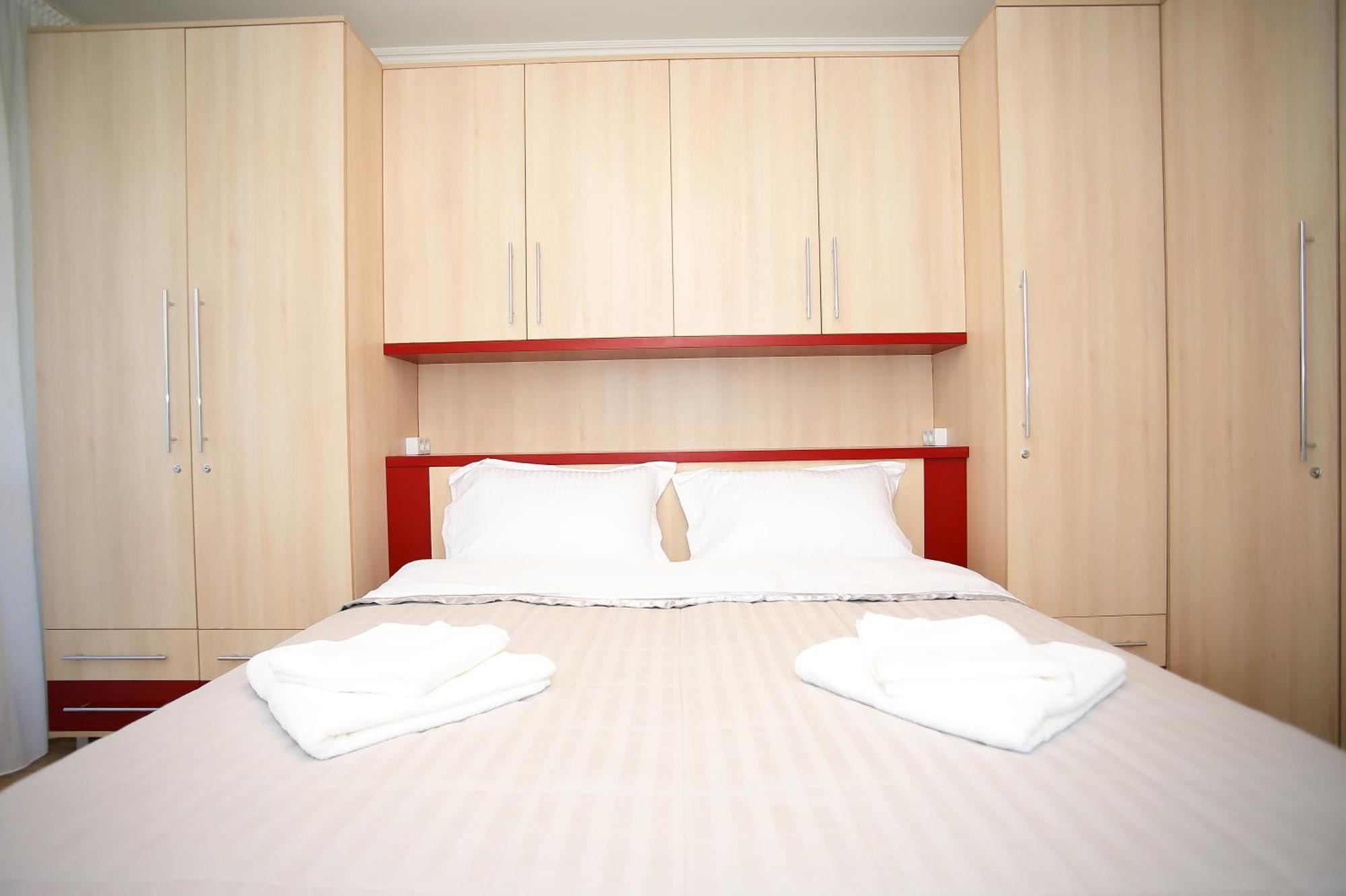 Feel Like Home Chisinau Ngoại thất bức ảnh